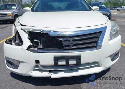 2013 Nissan Altima 2.5 from USA, damaged, VIN 1N4AL3AP5DC294241